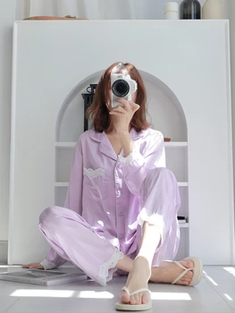 2023 Buz İpek Gevşek Kadın Pijama Rayon Pijama Uzun Kollu Pantolon İki Kağıt Takım Elbise dantel saten Çizgili jakarlı setleri kadınlar