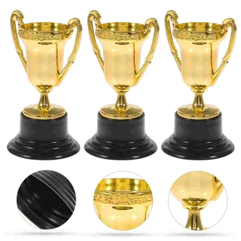 Altın Kupa Kupa Ödülü Çocuk Kupa Çanta Stuffers Çocuklar Madalya Ödülü Kazanan Futbol Oyuncaklar