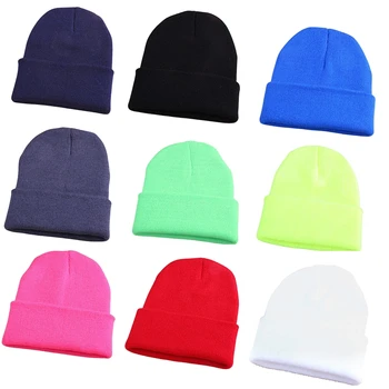 Düz renk şapka örgü şapka Sonbahar sıcak kap kış kaflı bere şapka Hediye gençler için