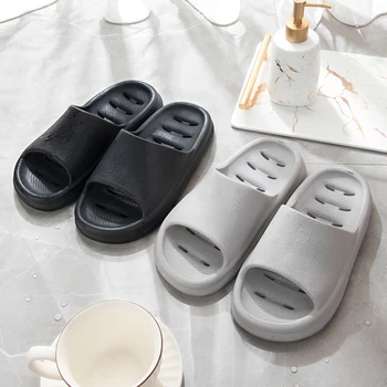 Erkekler moda ev slaytlar düz renk ışık terlik kaymaz EVA aile banyo sandalet yaz plaj ayakkabısı tasarım ayakkabı erkekler