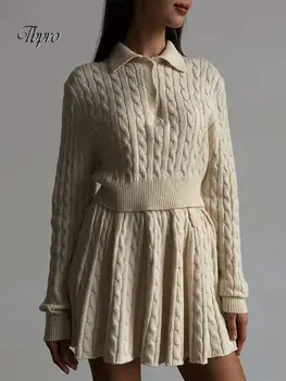 Güney Kore Moda Örgü Etek 2 Parça Set Kadın Yaka Kenevir Desen Kazak + Mini Pilili Etekler Kadın Basit Streetwear Kıyafet