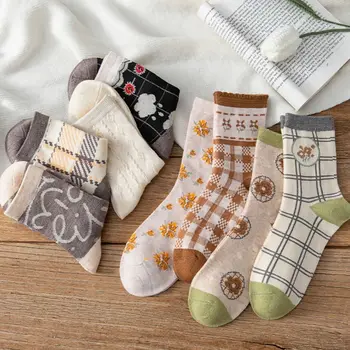 Harajuku Tarzı Kadın Kış Çorap Moda Pamuk Orta Tüp Kısa Çorap Kalınlaşmak Rahat Yumuşak Rahat