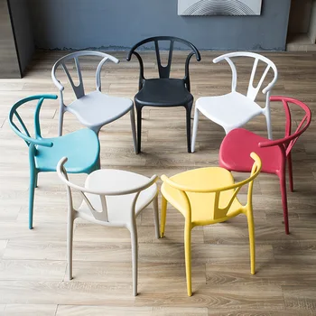 İskandinav plastik sandalye kahve dükkanı boş sandalye süt çay tatlı dükkanı online ünlü arkalığı ve diğer masa ve sandalyeler