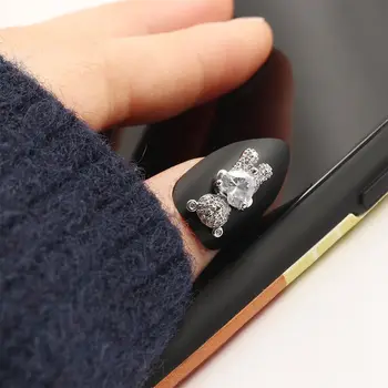 Kristal Takılar Manikür Tasarım Zirkonlar 3D Tırnak Rhinestones Ayı Dayak Kalp tırnak mücevheri DIY Nail Art Süslemeleri