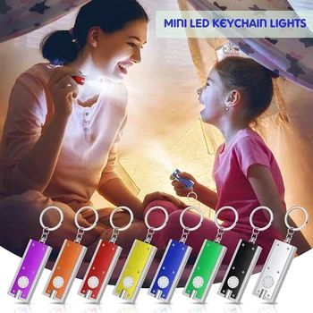 Mini el feneri Mini LED anahtarlık ışıkları cep boyutunda anahtarlık el feneri Torch acil ışık astigmatizma ışık beyaz ışık