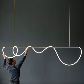 Minimalist Kişiselleştirilmiş Bar Uzun lamba tüpü Hattı Sarma Yaratıcı Restoran Sanat Nota Lambası yemek masası Avize