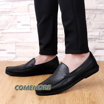 Moda Deri erkek mokasen ayakkabıları üzerinde Kayma Iş Rahat deri ayakkabı Klasik Yumuşak Moccasins Nefes Erkekler Flats Yumuşak sürüş ayakkabısı
