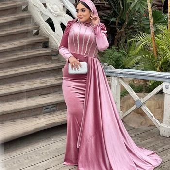 Pembe Mermaid Abiye Kadınlar için Yüksek Boyun Uzun Kollu Sweep Tren Boncuk Müslüman Düğün Törenlerinde Örgün Durum Elbise