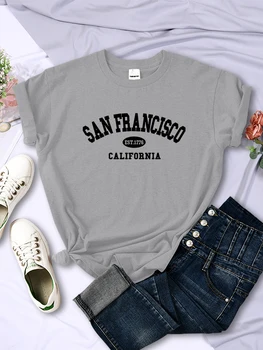 Sanfrancisco Est.1776 California Mektup Sokak Kadın T-Shirt Rahat Nefes Kısa Kollu Moda Kişilik Tees Yumuşak Tshirt