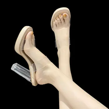 Yüksek topuklu sandalet Kadın Peri Rüzgar 2021 Yeni Şeffaf Terlik Yaz Giyim Dışında Web Ünlü Kristal Kalın Sandalet