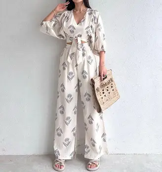 Zarif Commuting İki Parçalı Set Kadın Kıyafeti 2023 Sonbahar Yeni Moda Rahat V Yaka Tarzı Baskılı Kabarcık Kollu üst ve pantolon seti